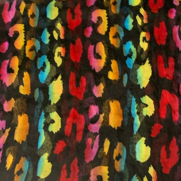 Sheer rainbow animal print infinity scarf - Picture 2 of 5